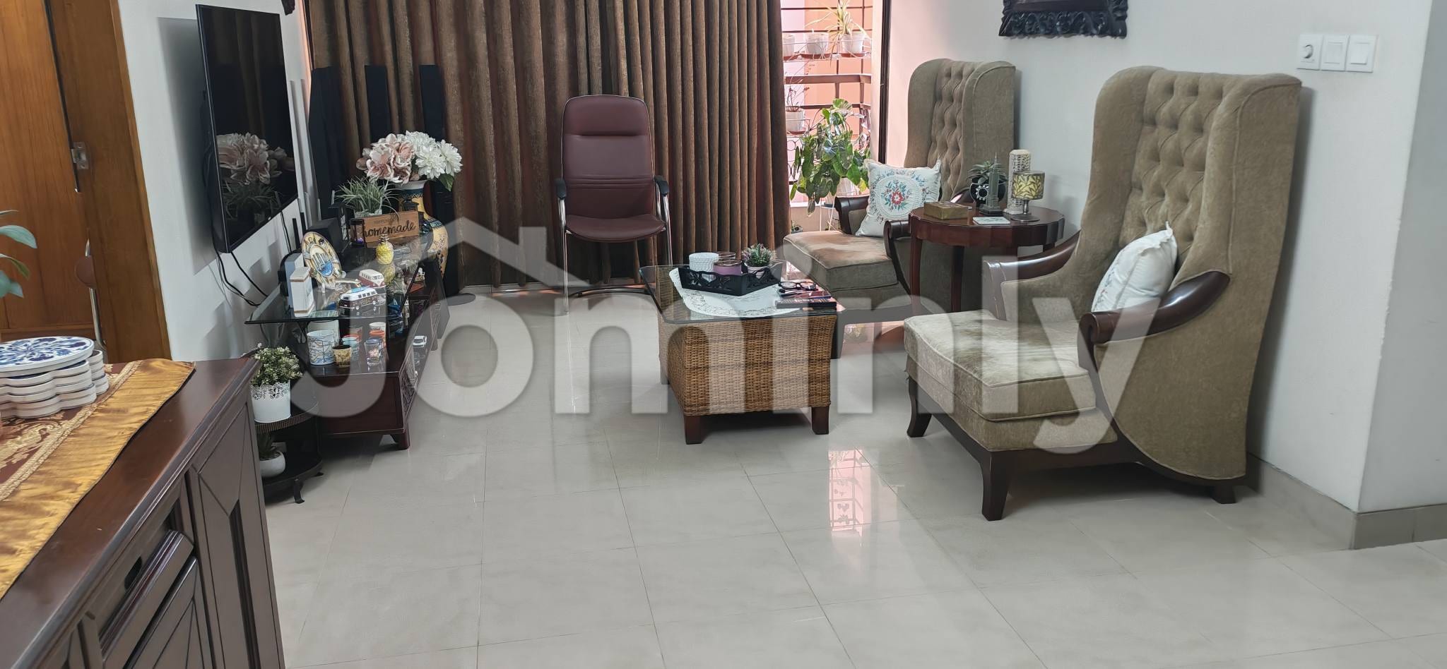 2,035 sqft Ready Flat for Sale in Dhanmondi 8/A | 3 Bed, 4 Bath, 5th Floor | Parking & Titas Gas - 2