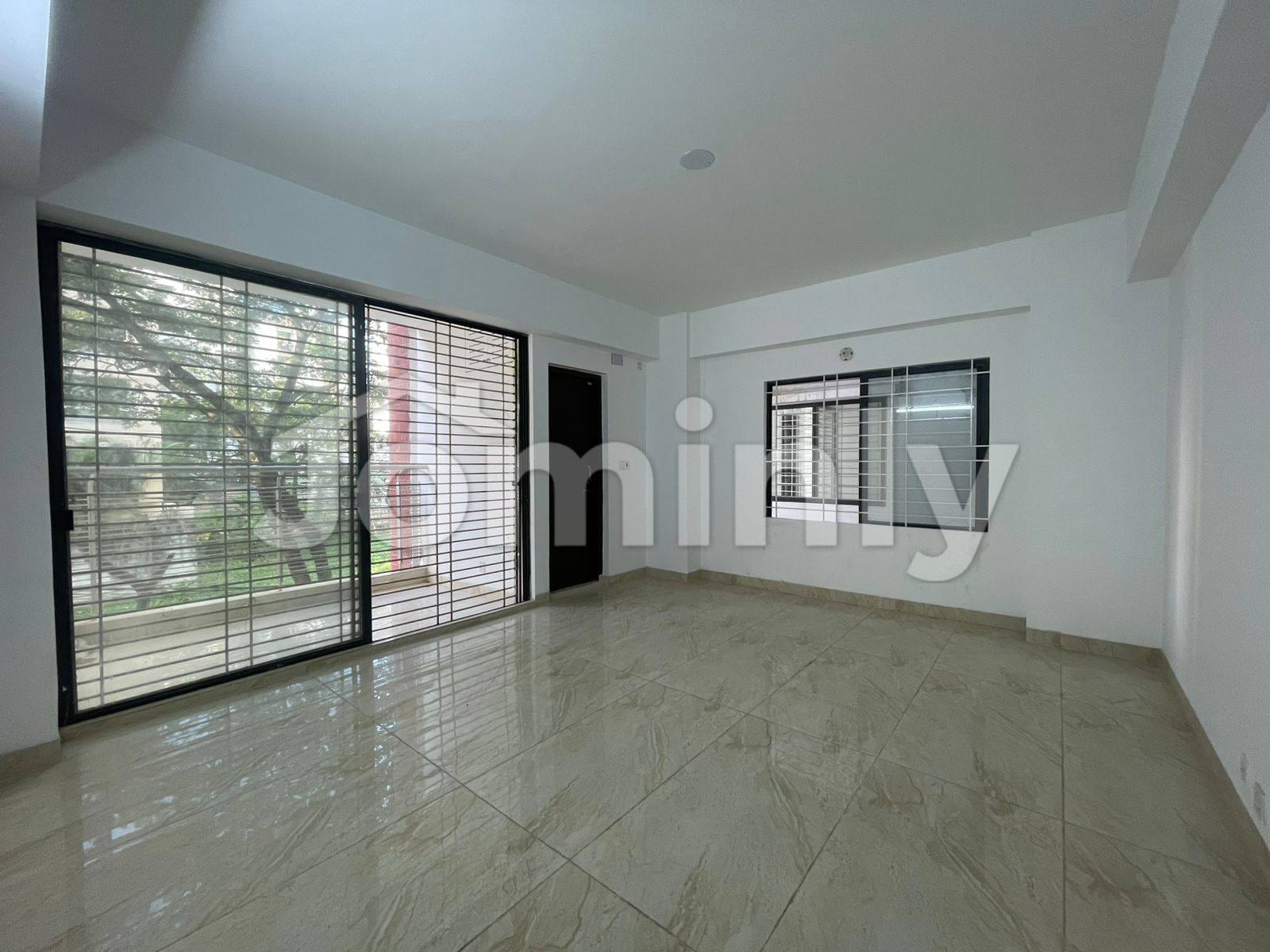 Brand-New 1,950 sqft Apartment for Sale in Bashundhara R/A, Block G — North-Facing, Handover 2025, 3 Bed - 2