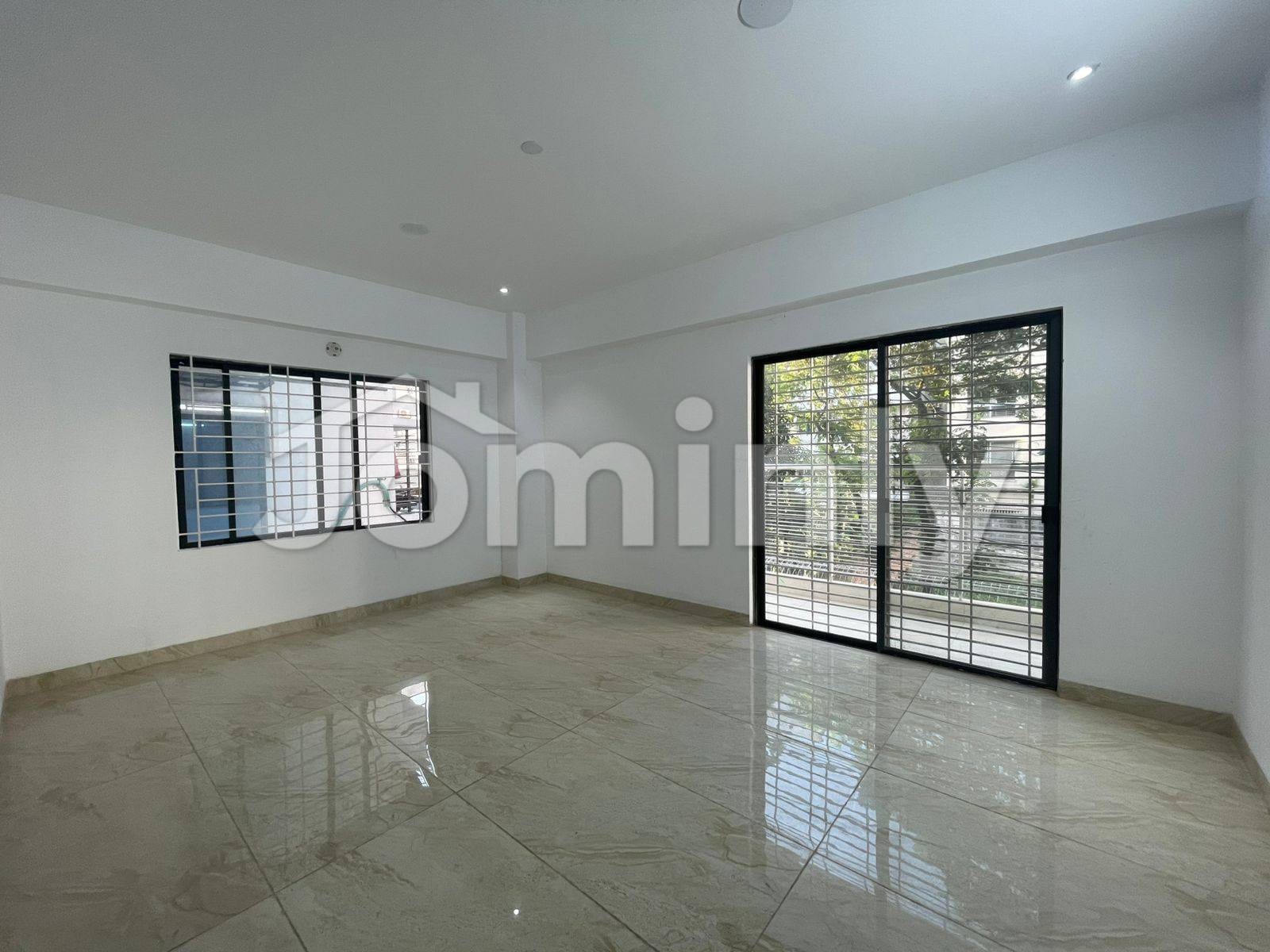 Brand-New 1,950 sqft Apartment for Sale in Bashundhara R/A, Block G — North-Facing, Handover 2025, 3 Bed - 3
