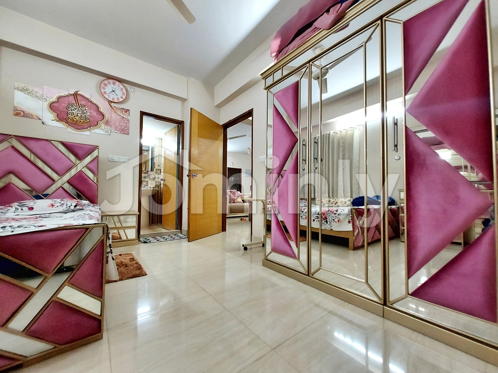 Fully Finished 1,522 sqft South-Facing Apartment for Sale in Bashundhara R/A, Block H – Prime Location - 2