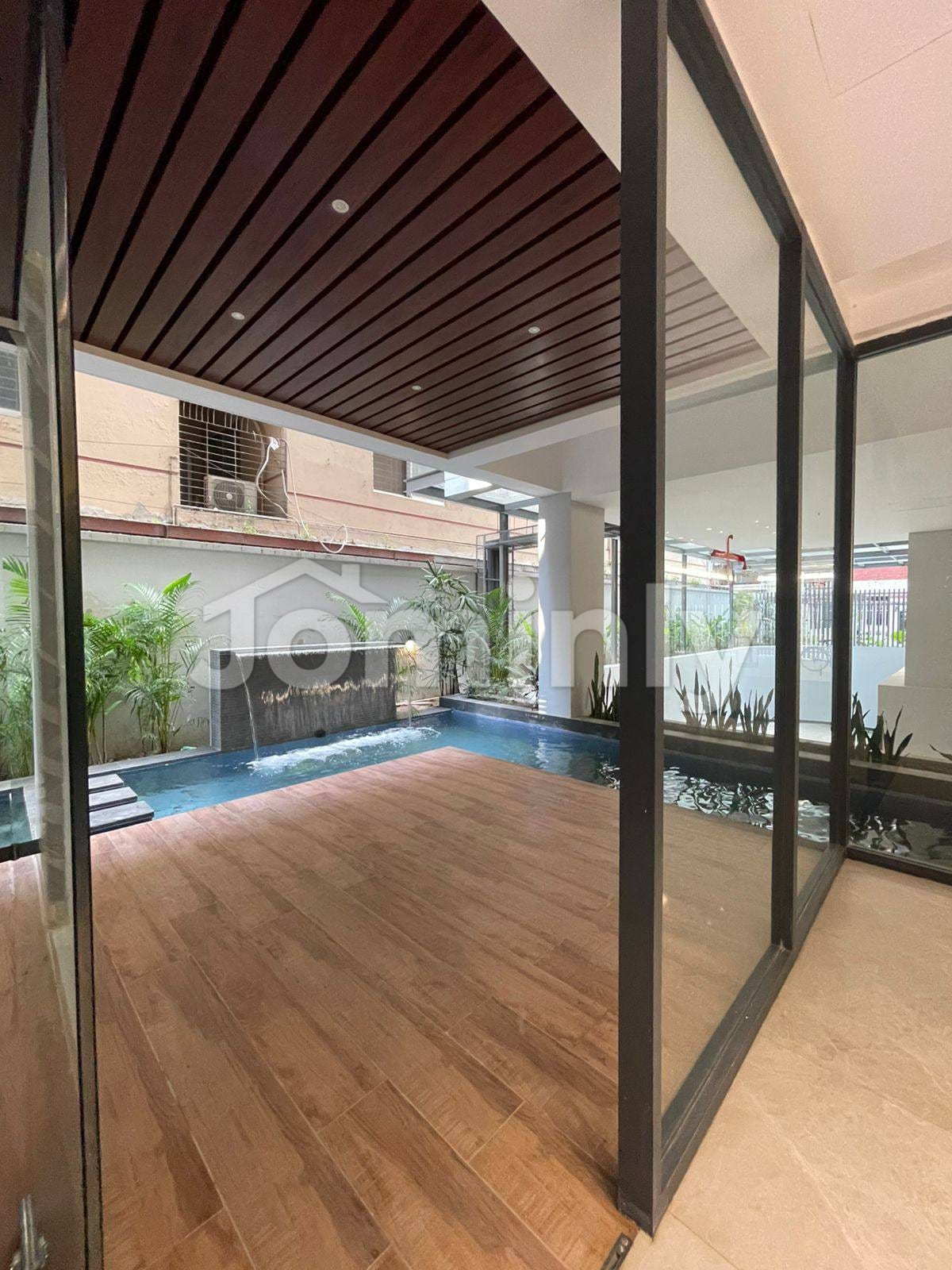 Luxury 4-Bed 4,137 sqft Apartment for Sale at Bridge Lotus, Bashundhara R/A — South Facing, Premium Amenities, 2 Parking
