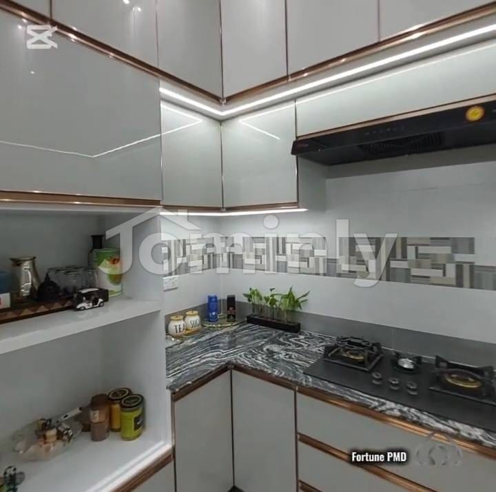 4,200 sqft Luxury Apartment for Sale in Bashundhara R/A | 4 Bed | 6 Bath | Swimming Pool | 10 Katha Land - 4