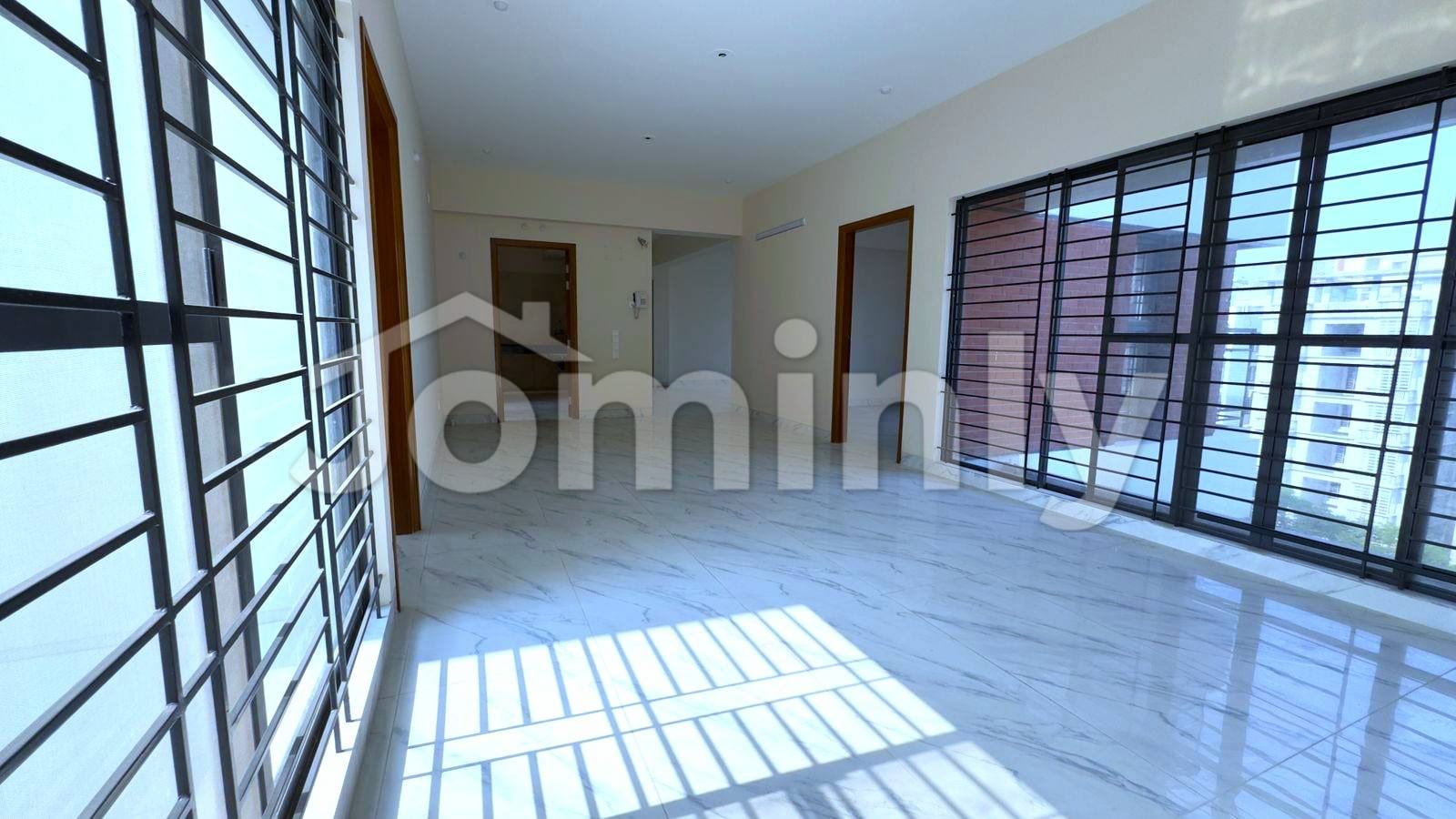 2,450 Sq Ft Luxury Apartment for Sale in Bashundhara R/A, H Block | 4 Bed | 1 Car Parking - 3