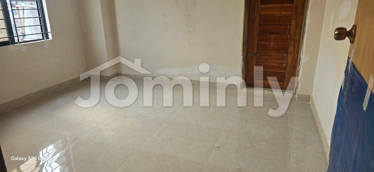 1,834 Sq Ft Ready Flat for Sale Near 300 Feet, Bashundhara K Block | 3 Bed | South Face - 2