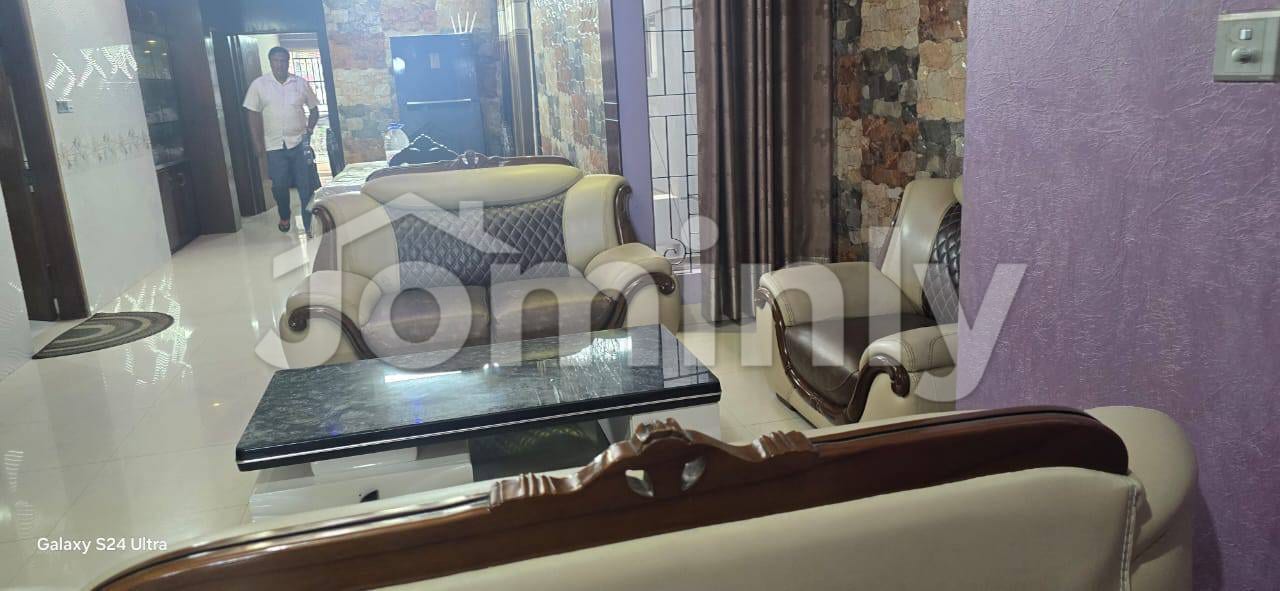 1,920 Sq Ft Apartment for Sale — Bashundhara H Block | 4 Bed | Ready Flat - 2