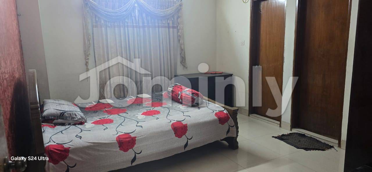 1,920 Sq Ft Apartment for Sale — Bashundhara H Block | 4 Bed | Ready Flat - 4