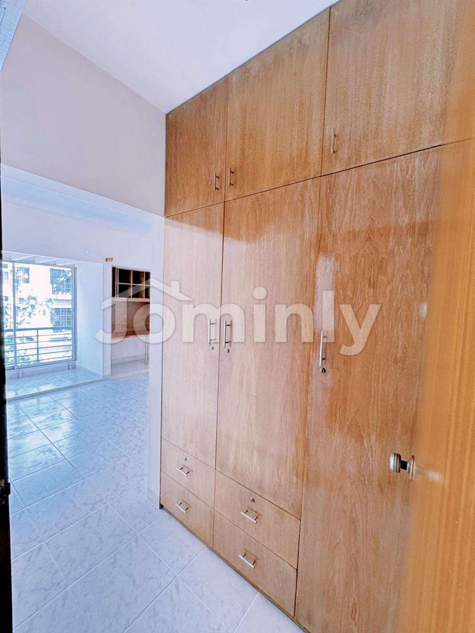 Prime 1826 Sqft Apartment for Sale at Dhanmondi Road 3/A | North-East Facing | Titas Gas Included - 3
