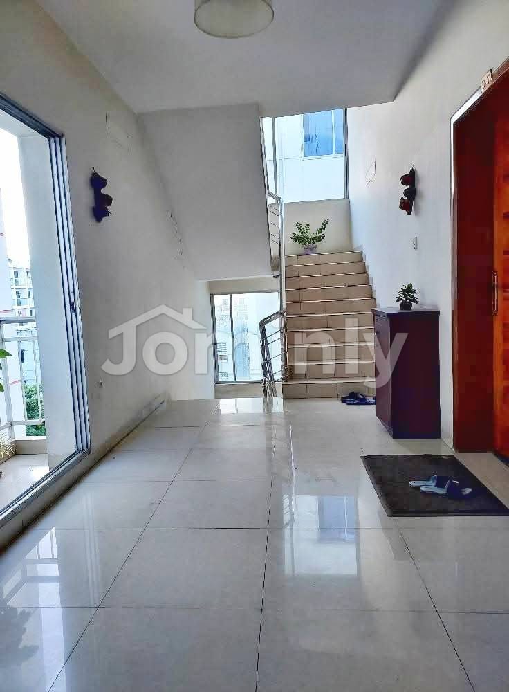 1,770 Sq Ft North-Facing 3 Bedroom Ready Apartment for Sale in Bashundhara R/A, Block C | Car Parking | Prime Location