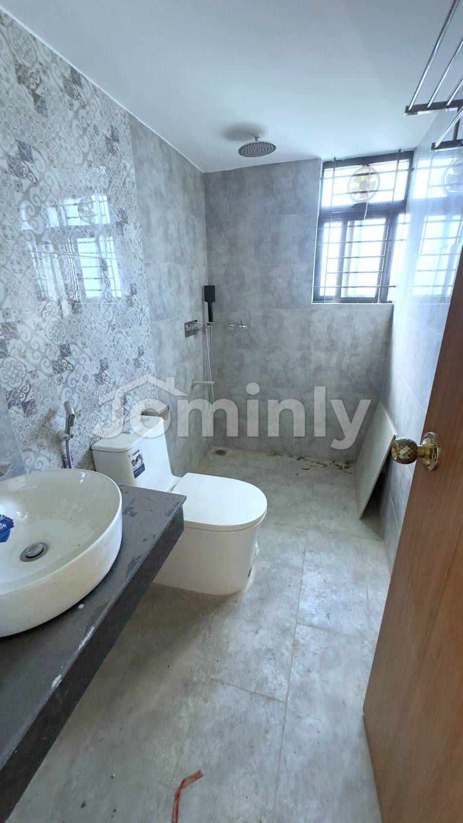 2,320 Sq Ft Brand-New Luxury 3 Bedroom Apartment for Sale in Bashundhara R/A | South-Facing | Car Parking | High-End Building - 3