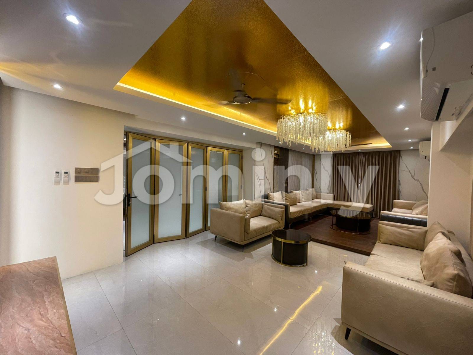 4,270 Sq Ft Luxury Furnished South-Facing Duplex for Sale in Bashundhara R/A, Block–I | 5 Bed | 5 Bath | Fully Ready