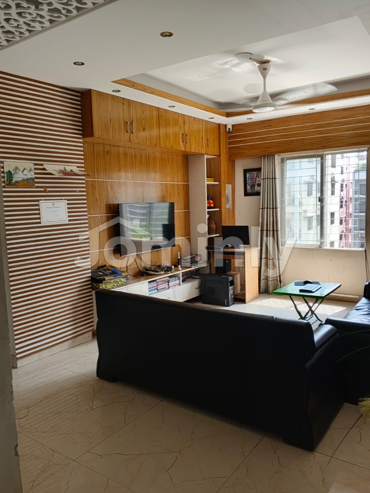 1,770 Sq Ft Ready Apartment for Sale in Bashundhara R/A, Block I — Prime Road 1 Location - 2