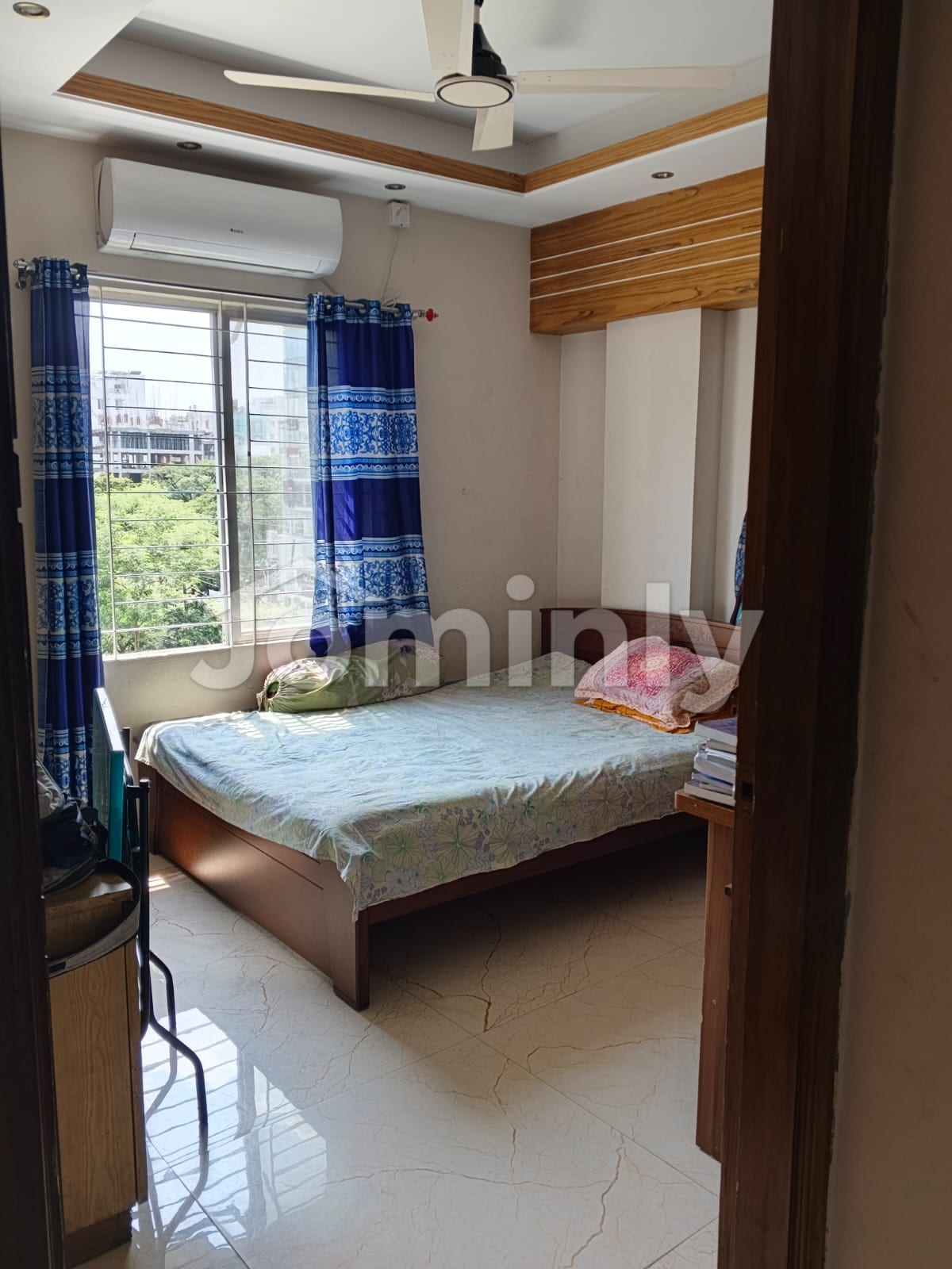 1,770 Sq Ft Ready Apartment for Sale in Bashundhara R/A, Block I — Prime Road 1 Location - 4
