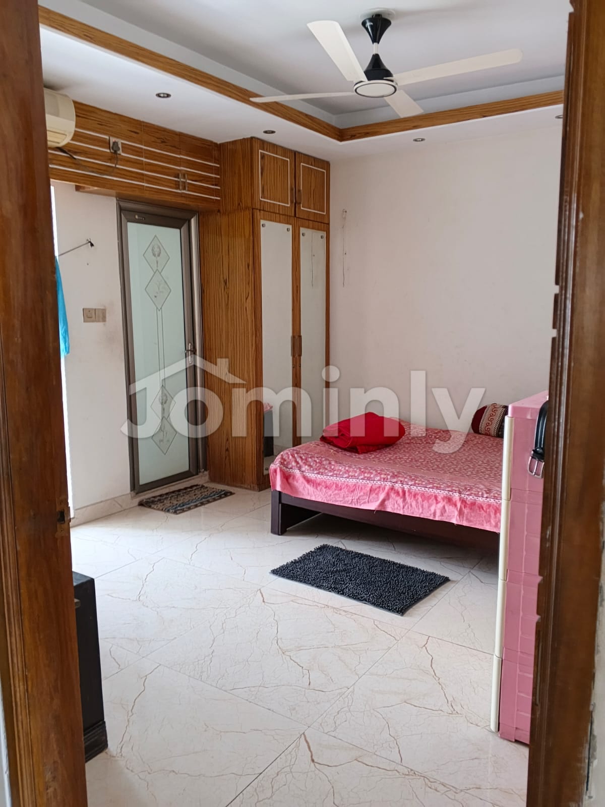 1,770 Sq Ft Ready Apartment for Sale in Bashundhara R/A, Block I — Prime Road 1 Location - 5