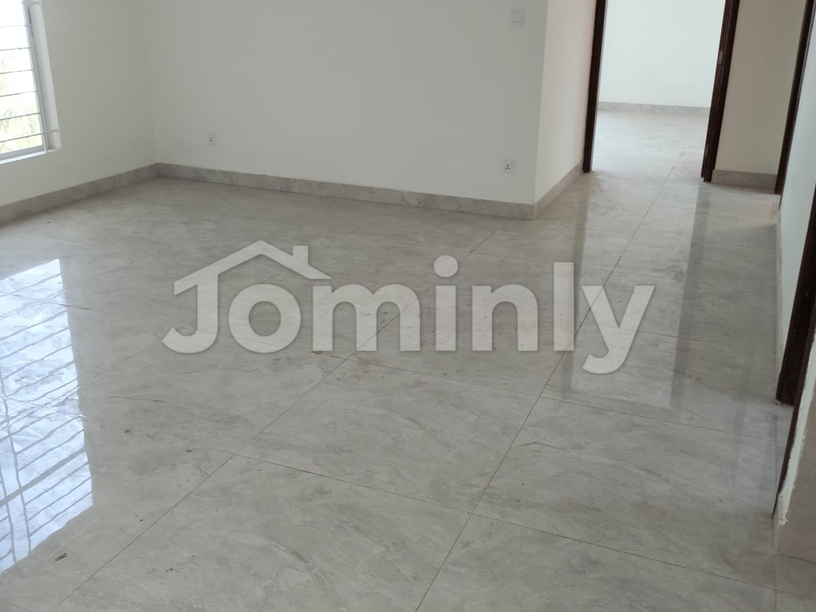 1,820 Sqft Apartment for Sale | 3 Bed | 4 Bath | 1 Parking | G+9 Building - 3