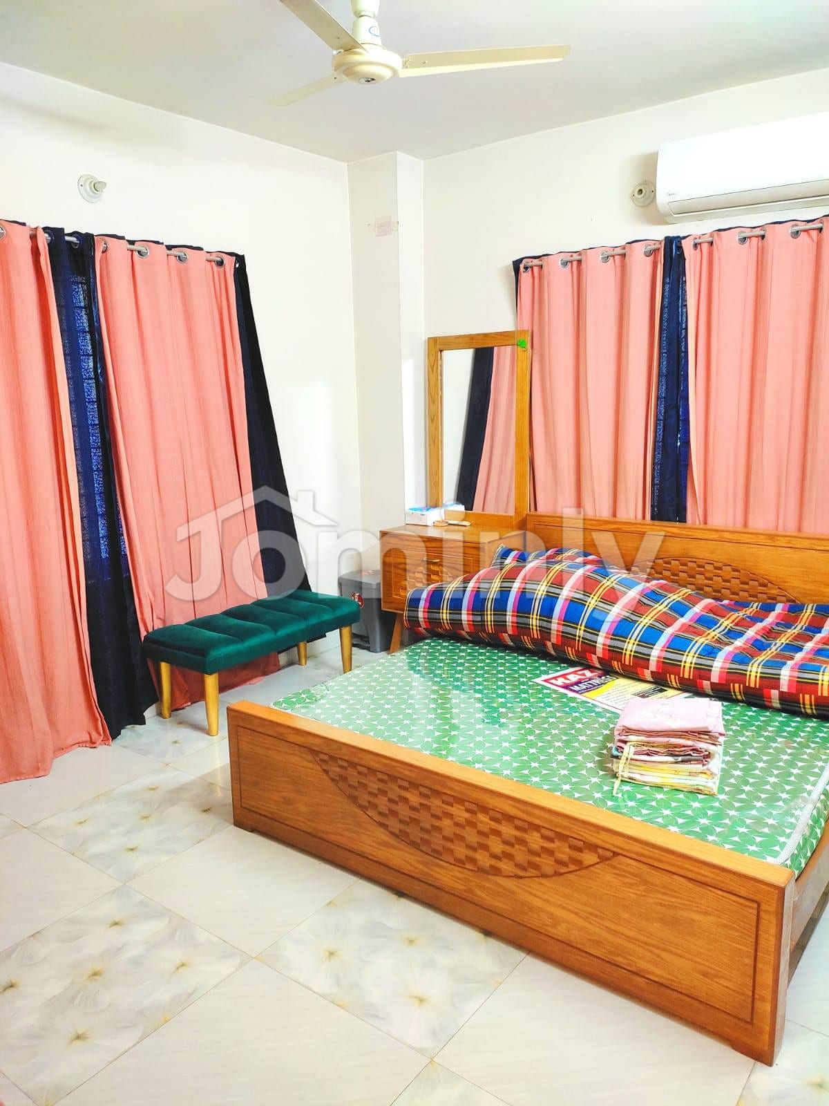 1,100 Sqft Ready Apartment for Sale in Bashundhara R/A, Block F | 2 Bed | 2 Bath | Parking | North-Facing - 4