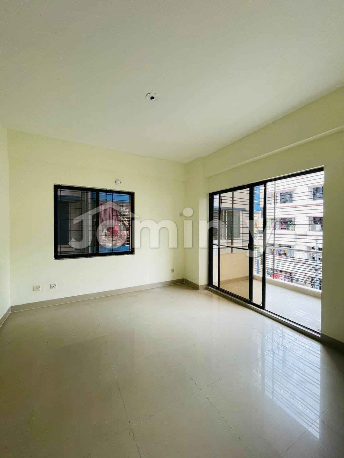 Amazing 2,300 sqft Flat for Sale in Uttara Sector 11 | Huge Drawing Room | High-Power Generator | Lift | Prime Location Near Mosque & School - 3