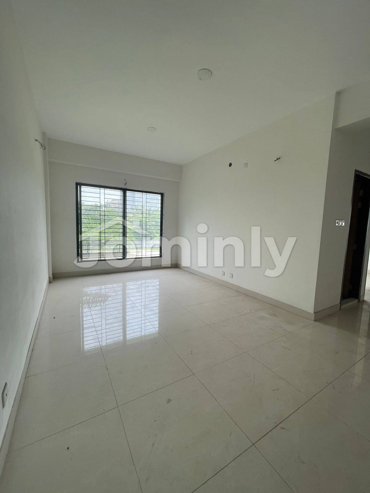 2,565 Sqft South-Facing 4 Bed Ready Flat for Sale in Bashundhara R/A – Block D (1st Floor) - 4