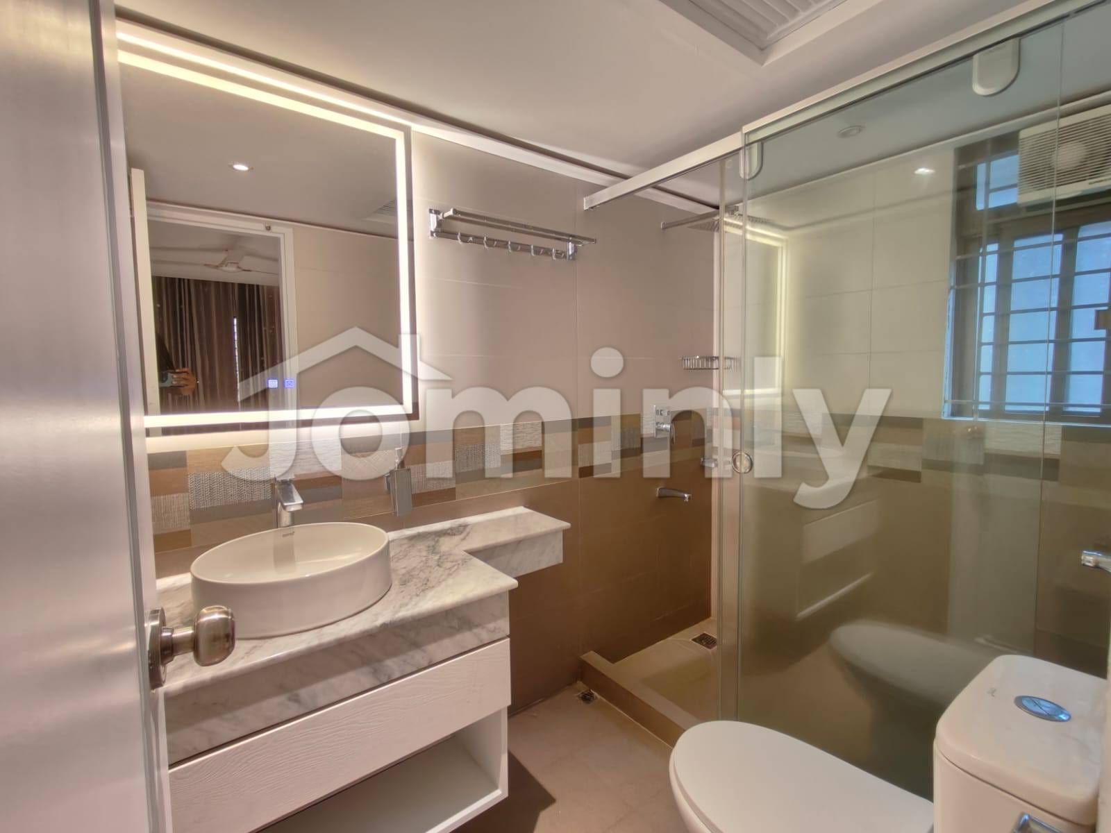 South-Facing Luxury Furnished Duplex for Sale in Bashundhara R/A — Block I | 4000+ SFT | 2 Parking | Handover 2024 - 5