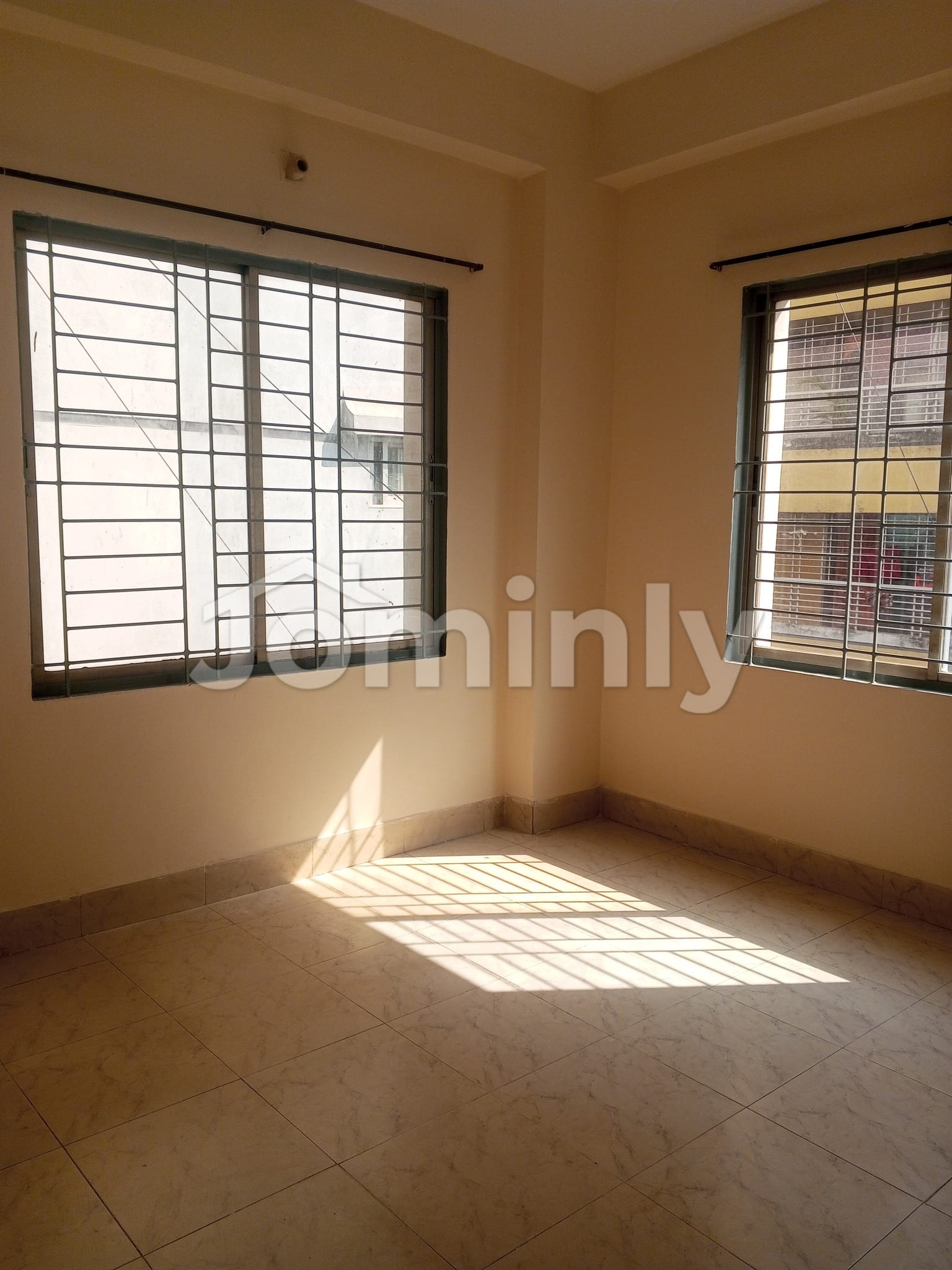1,150 Sqft South-Facing Flat for Sale in Shekhertek, Mohammadpur | 3 Bed | Lift | Parking