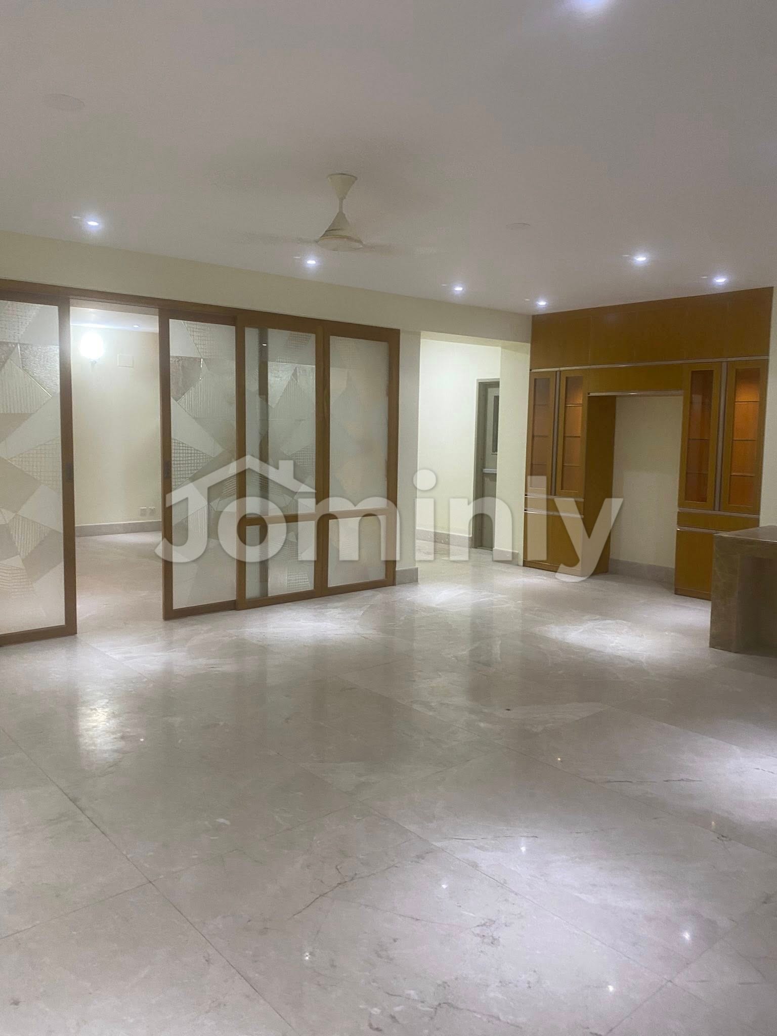 6,000 Sqft Luxury Flat for Sale in North Gulshan | 5 Bed | Pool, Gym, Garden | Elite Residential Tower - 5
