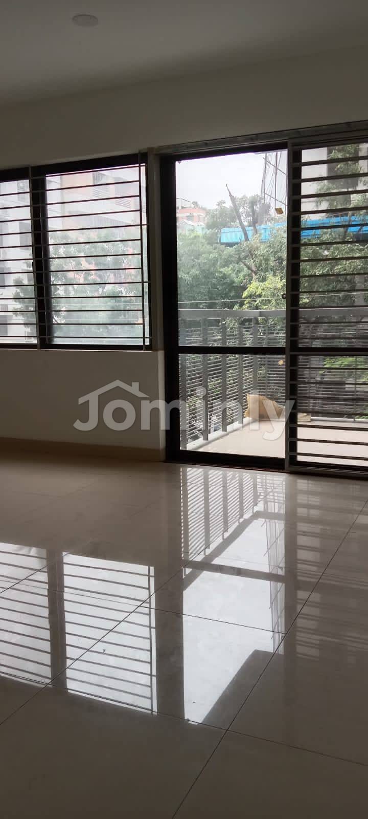 Luxury 2,560 Sqft Apartment for Sale in Dhanmondi 6/A | Spacious 3-Bed Home with Modern Facilities - 4