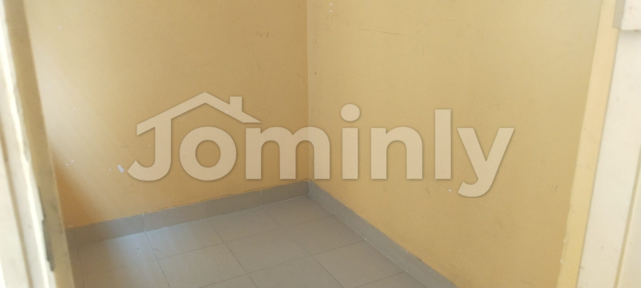 1,864 Sqft 3 Bed Apartment with Parking for Sale in Dhanmondi Road 28 | Gas & Lift Available - 3