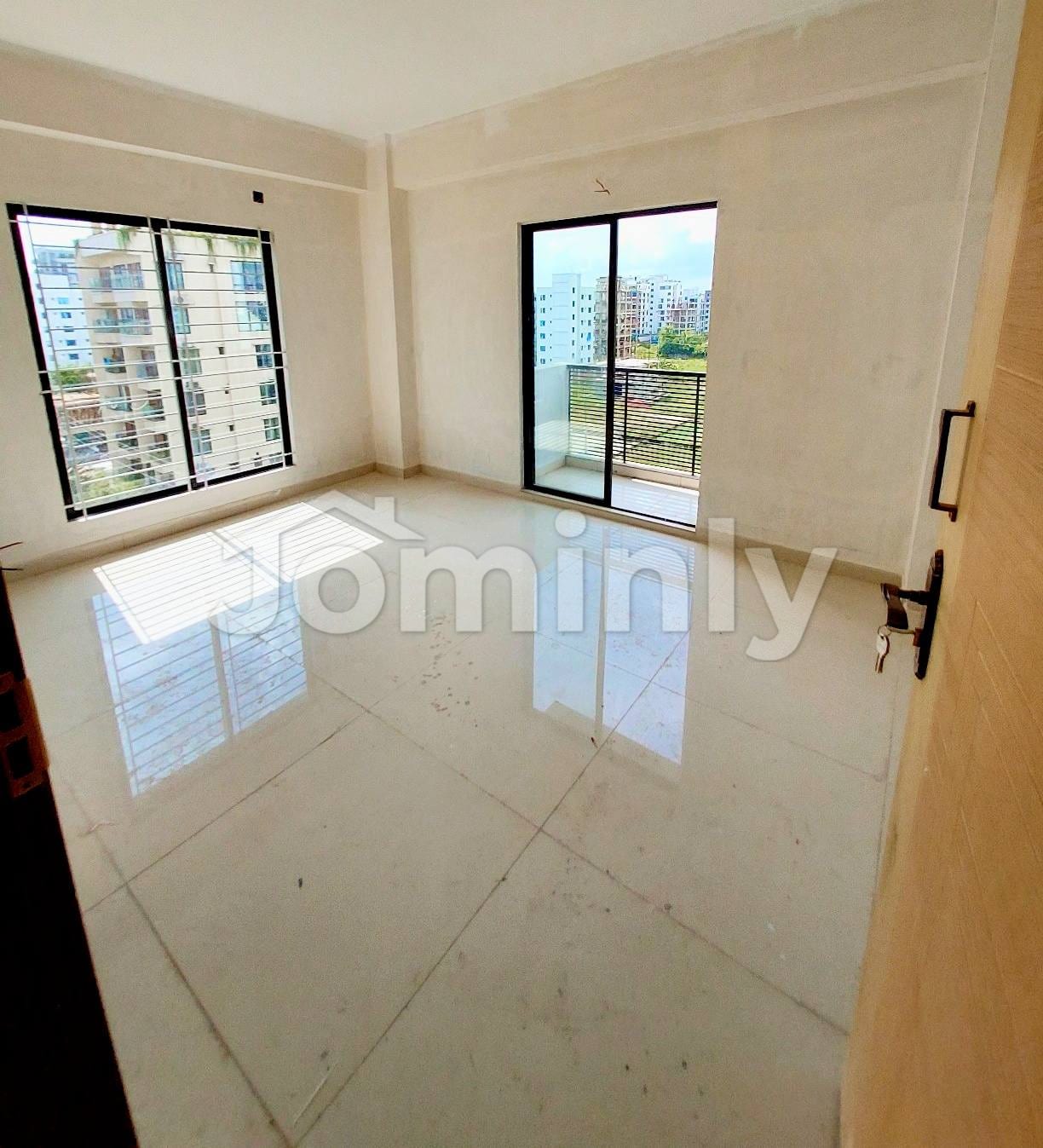 1550 Sqft Brand New 3 Bedroom Apartment for Sale in Bashundhara R/A | Lift & Parking | Block L - 4
