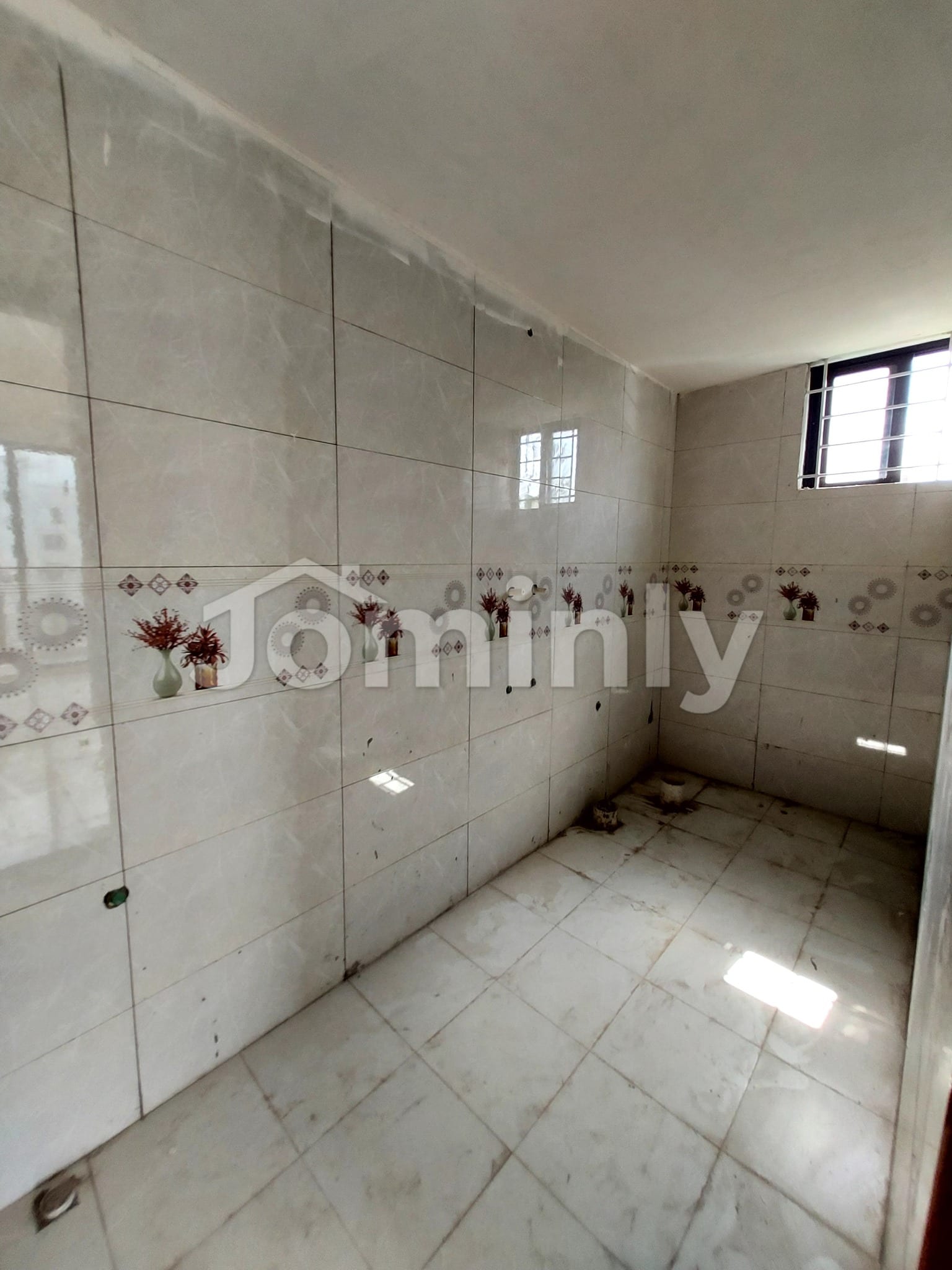 1550 Sqft Brand New 3 Bedroom Apartment for Sale in Bashundhara R/A | Lift & Parking | Block L - 5