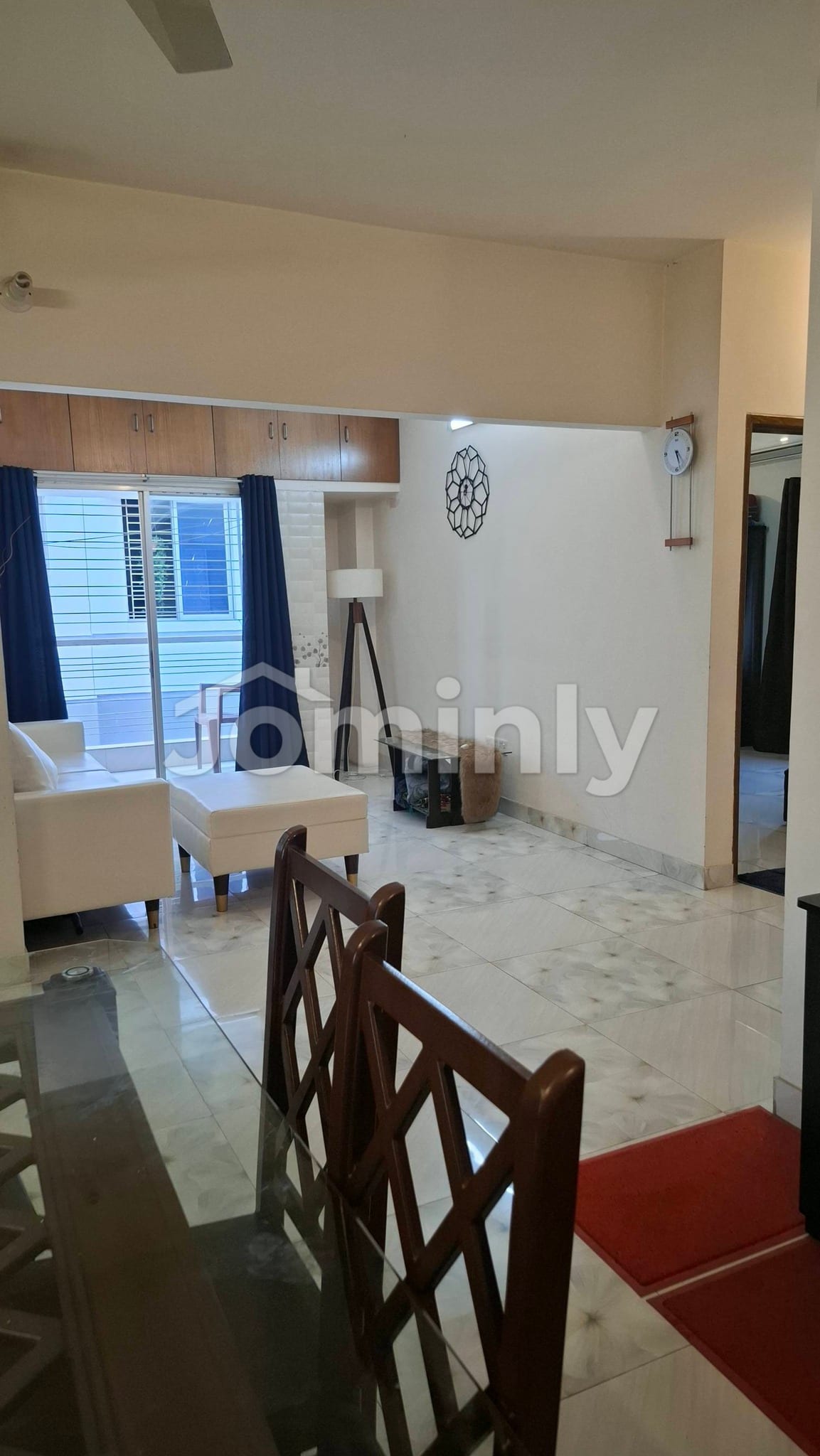 Ready Apartment for Sale in Bashundhara R/A Near Café Leo – 1,100 Sq Ft Flat with Parking