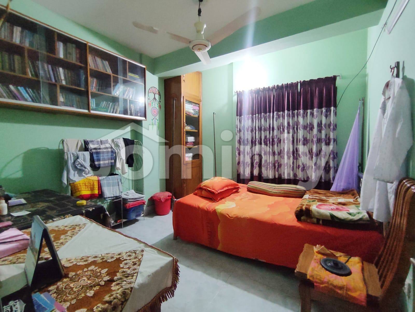 Used Apartment for Sale Near Kalampur New Market – 1,100 Sq Ft | Ready Flat | Mirpur - 3