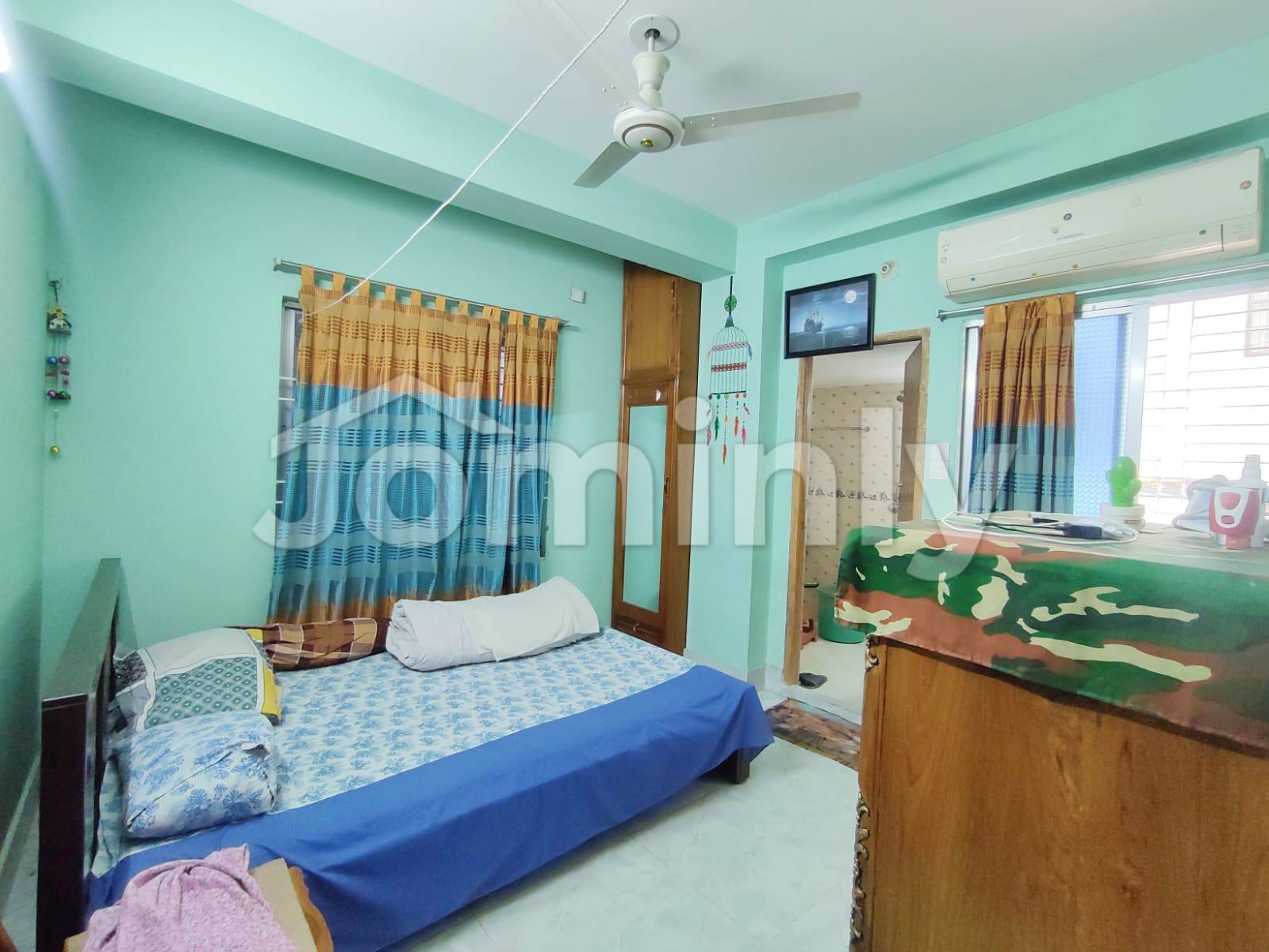 Used Apartment for Sale Near Kalampur New Market – 1,100 Sq Ft | Ready Flat | Mirpur - 4