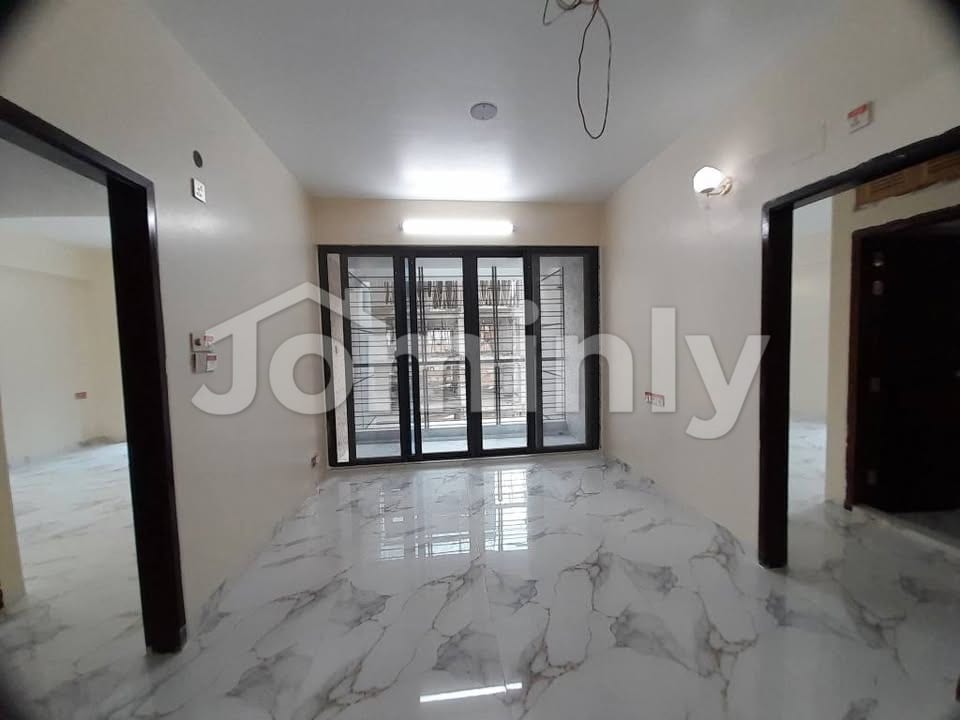 South-Facing Apartment for Rent – Bashundhara R/A (Block L) - 2