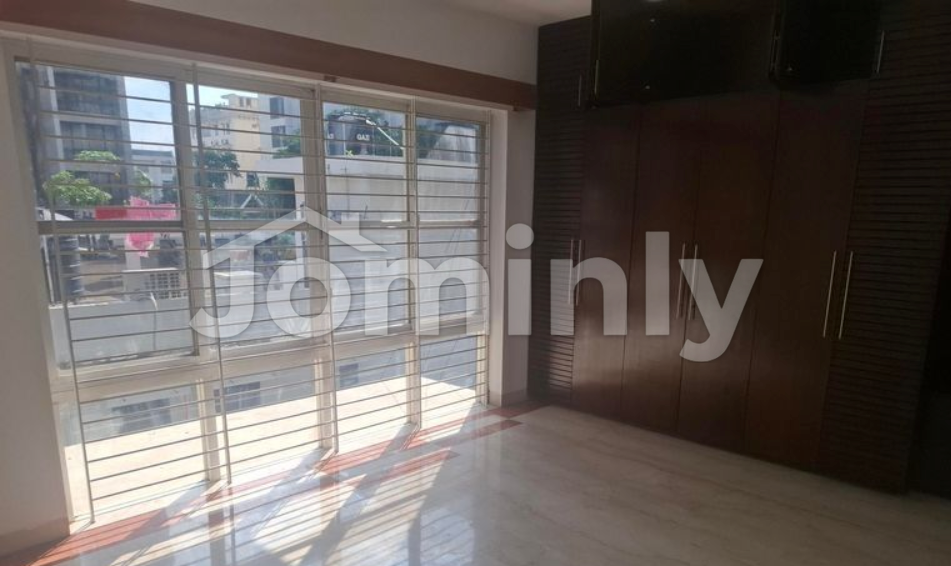 Expansive 4-Bedroom Apartment in Baridhara Diplomatic Zone – ABBL Residency - 2