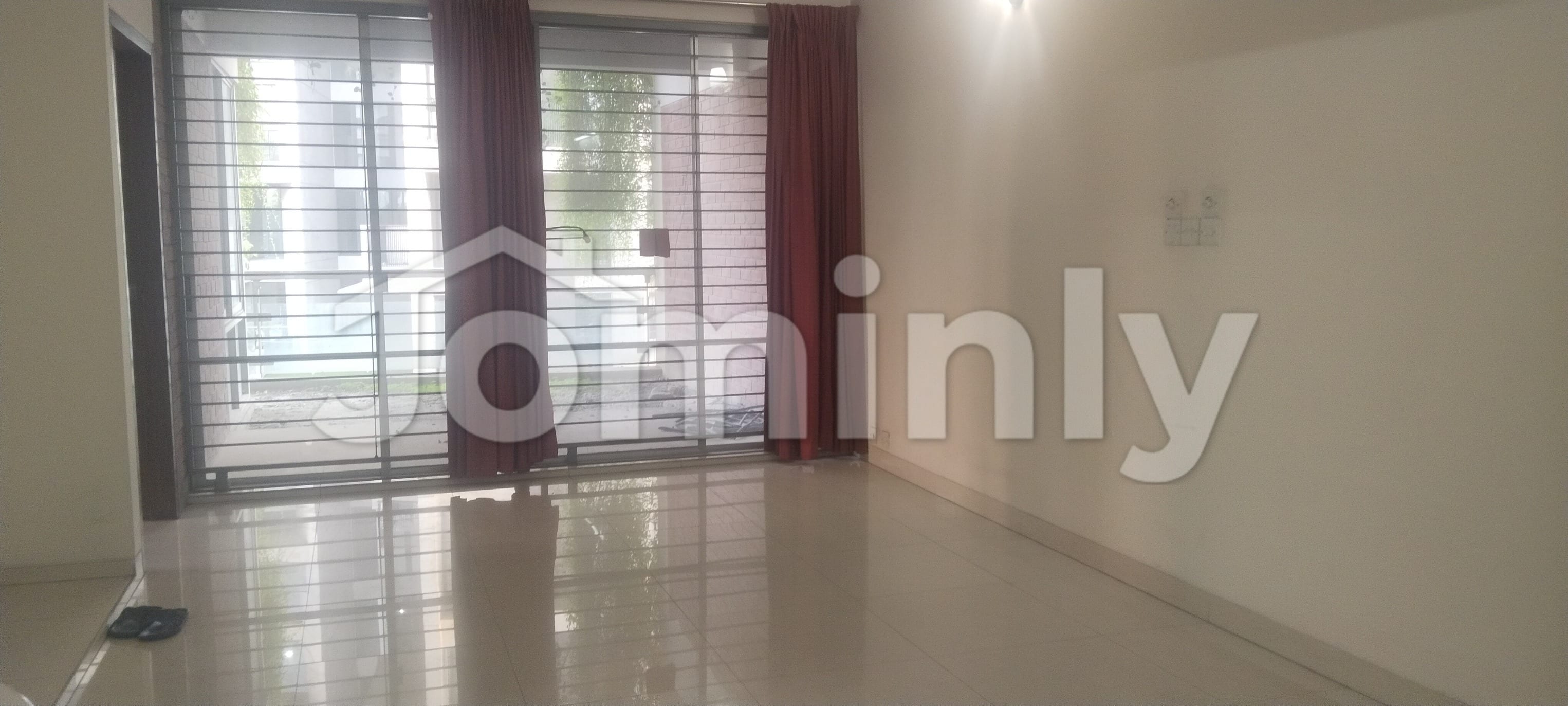 2,560 Sqft South-Facing 3 Bed Apartment for Sale in Dhanmondi Road 14 | Parking & Servant Room - 5
