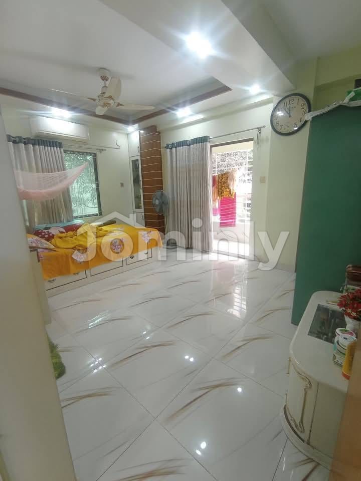 Fully Furnished Ready Flat for Sale in Mirpur | Modern Interior | Gas & Parking Included - 4