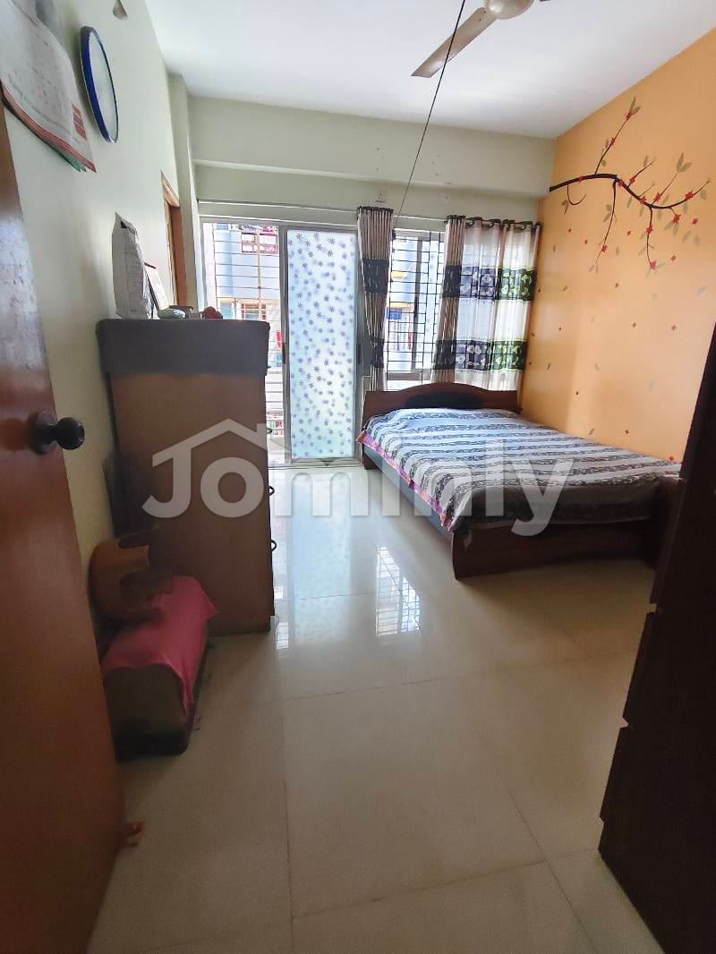 Urgent 3 Bedroom Apartment for Sale in Mirpur 12 – Near Pallabi Metro | Lift, Gas & Parking - 3