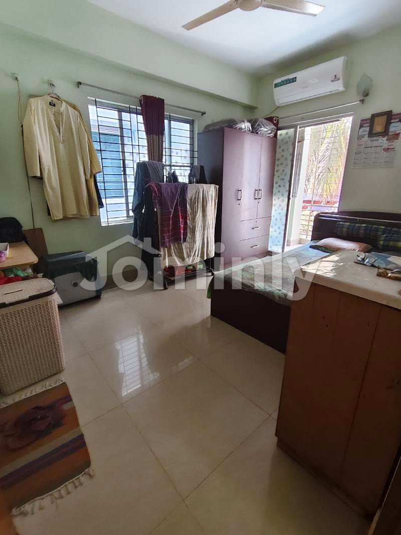 Urgent 3 Bedroom Apartment for Sale in Mirpur 12 – Near Pallabi Metro | Lift, Gas & Parking - 4