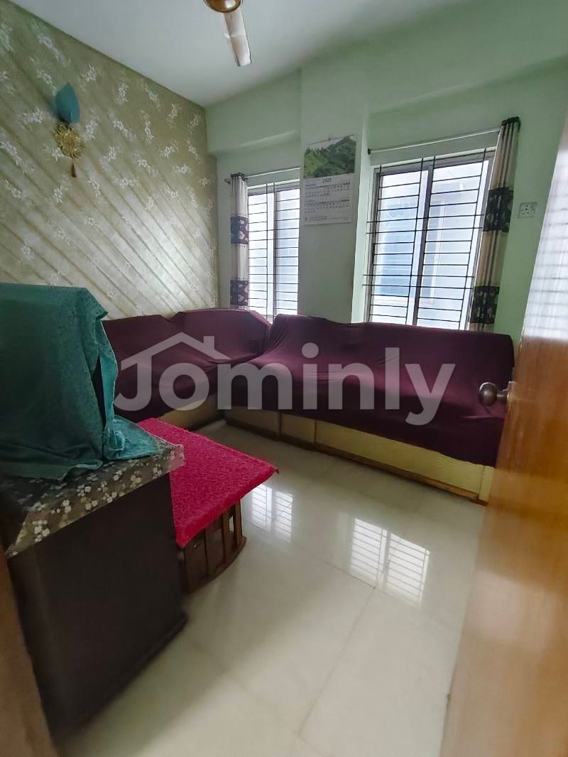 Urgent 3 Bedroom Apartment for Sale in Mirpur 12 – Near Pallabi Metro | Lift, Gas & Parking - 5