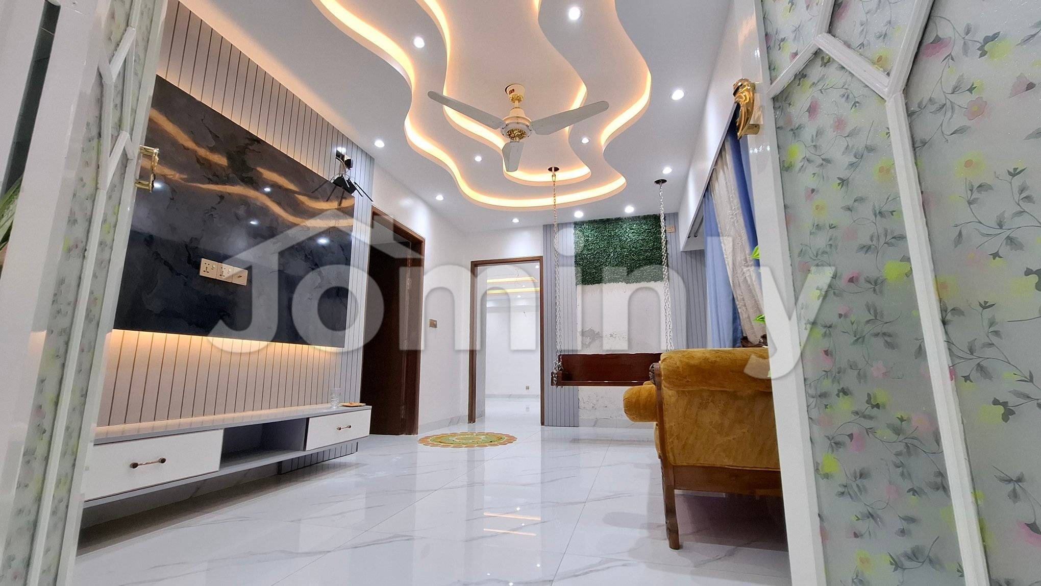Luxury 3 Bedroom Apartment for Sale in Bashundhara, Dhaka | Ready Flat with Lift & Parking - 4