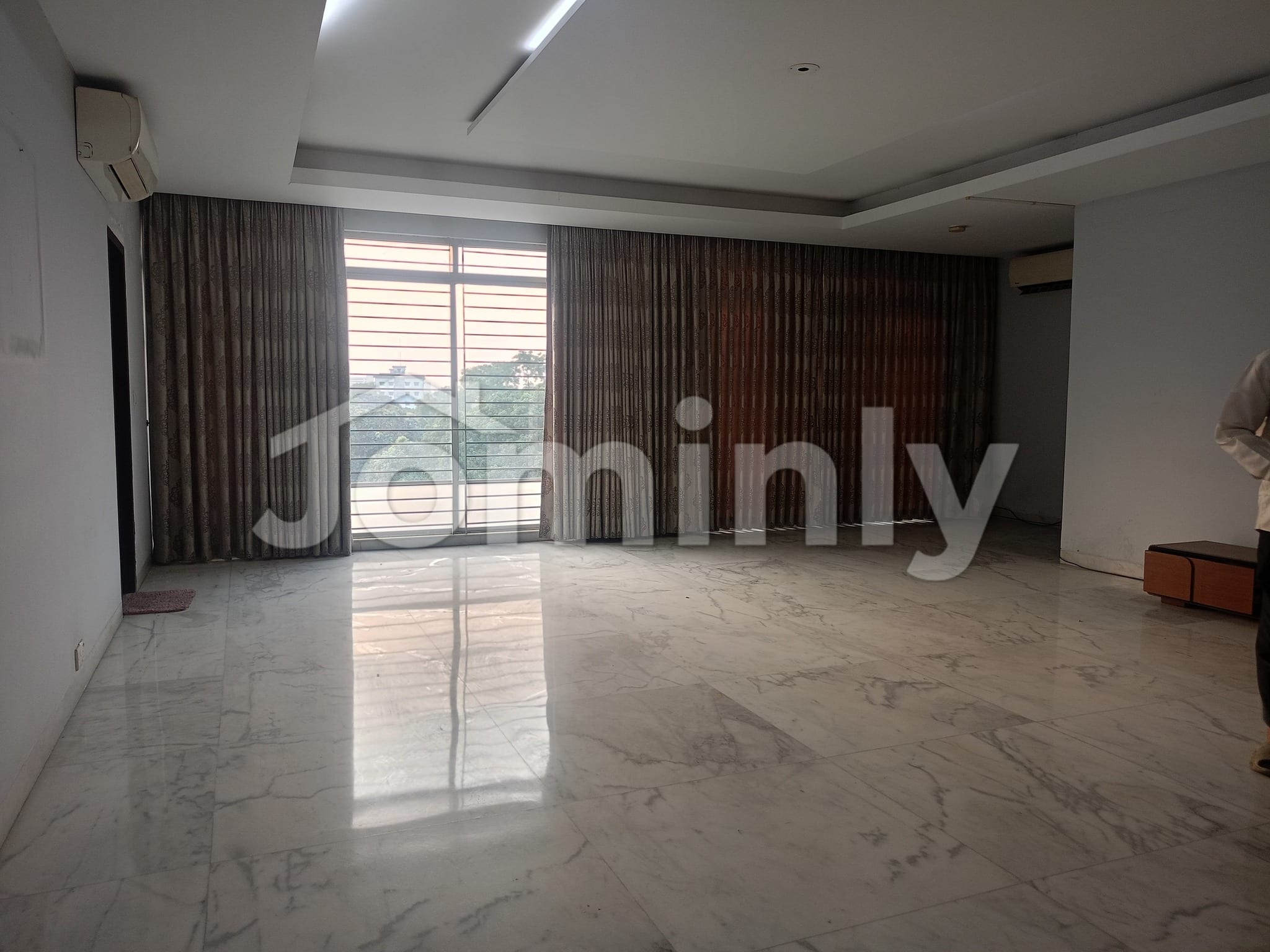 Luxury Apartment for Rent in Dhaka – 3500 Sft Premium Flat with Swimming Pool & Gym