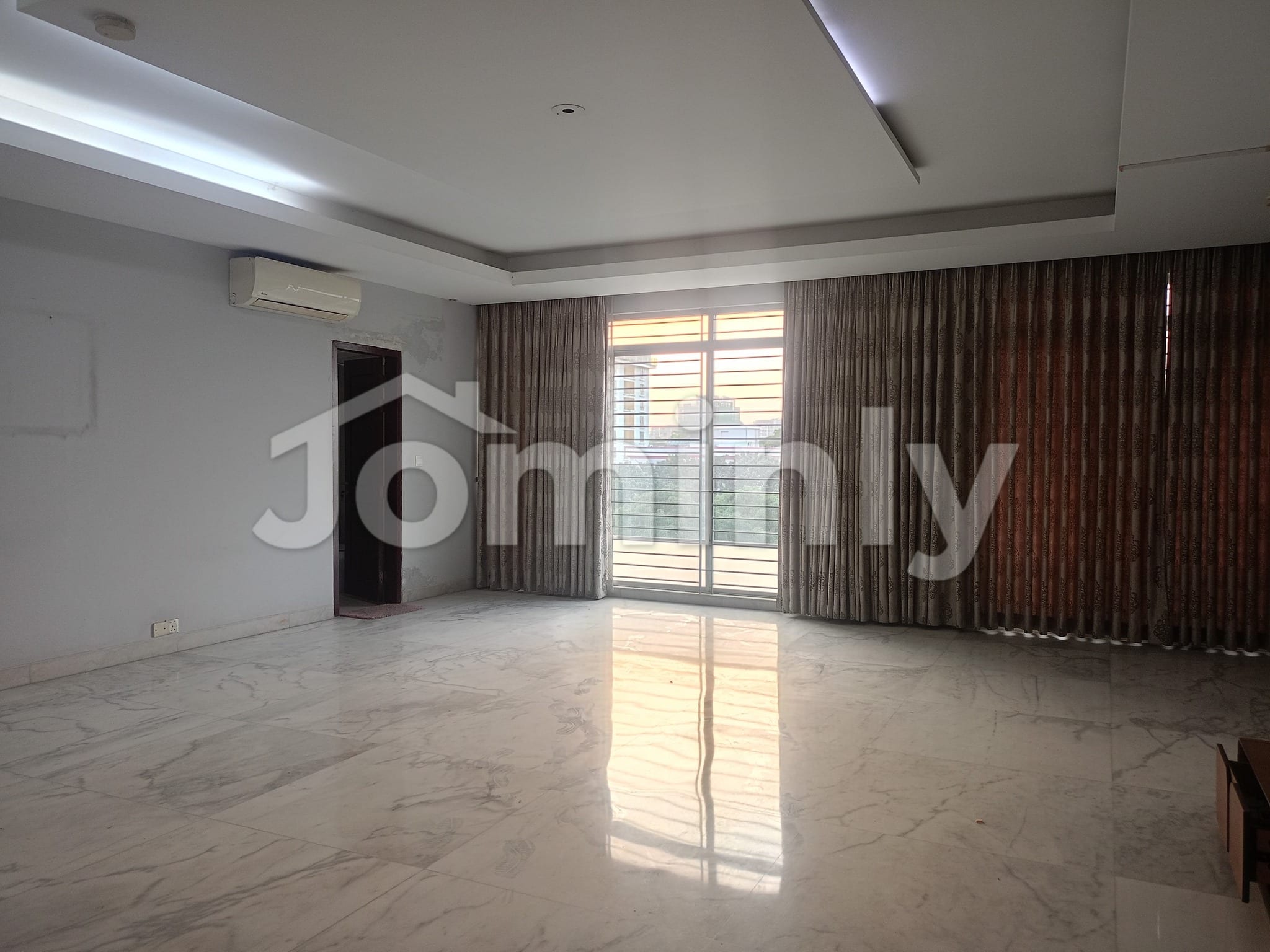 Luxury Apartment for Rent in Dhaka – 3500 Sft Premium Flat with Swimming Pool & Gym - 4