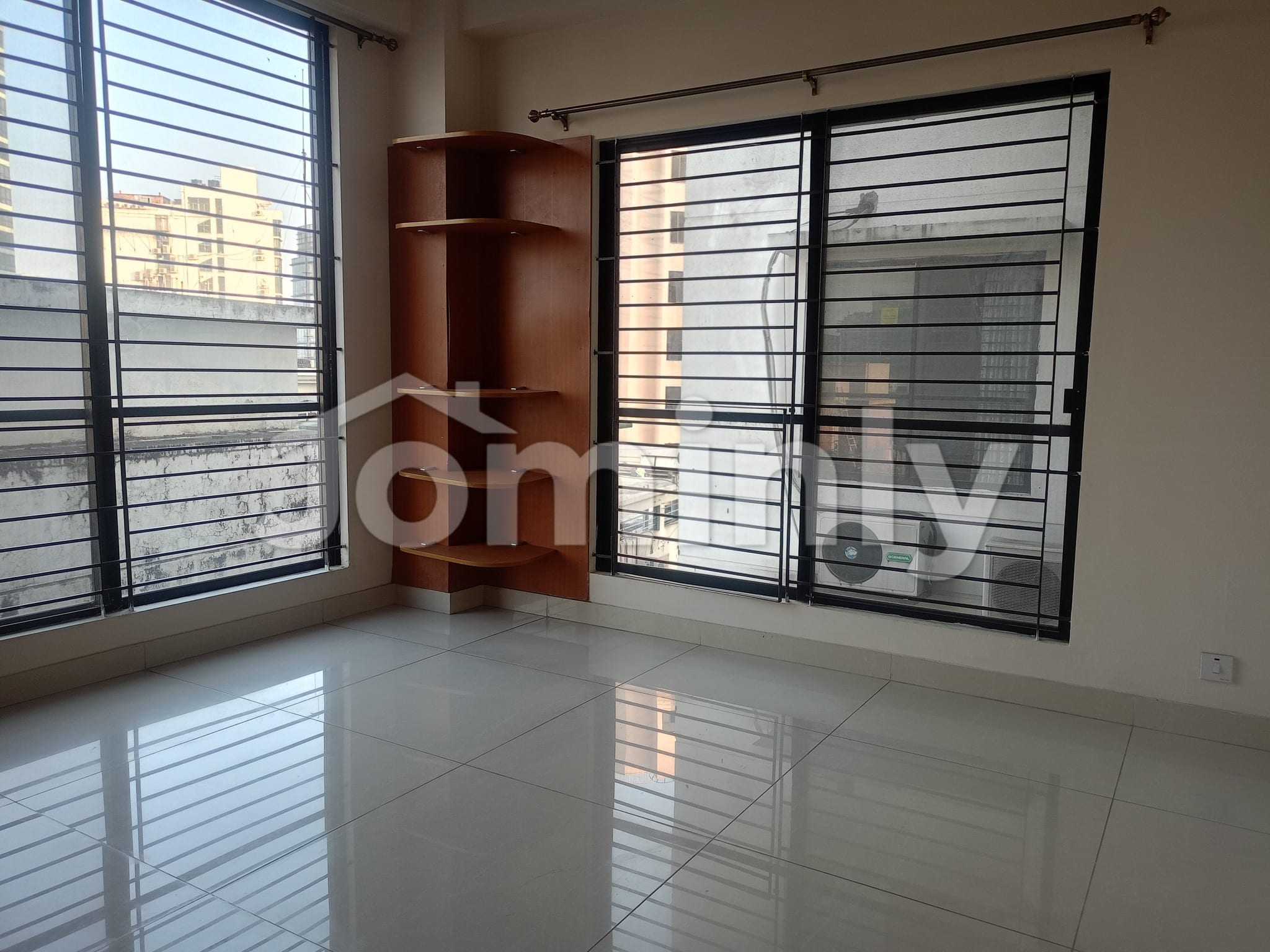 Luxury 4 Bedroom Apartment for Rent in Gulshan 2 – Premium High-Rise Living - 2