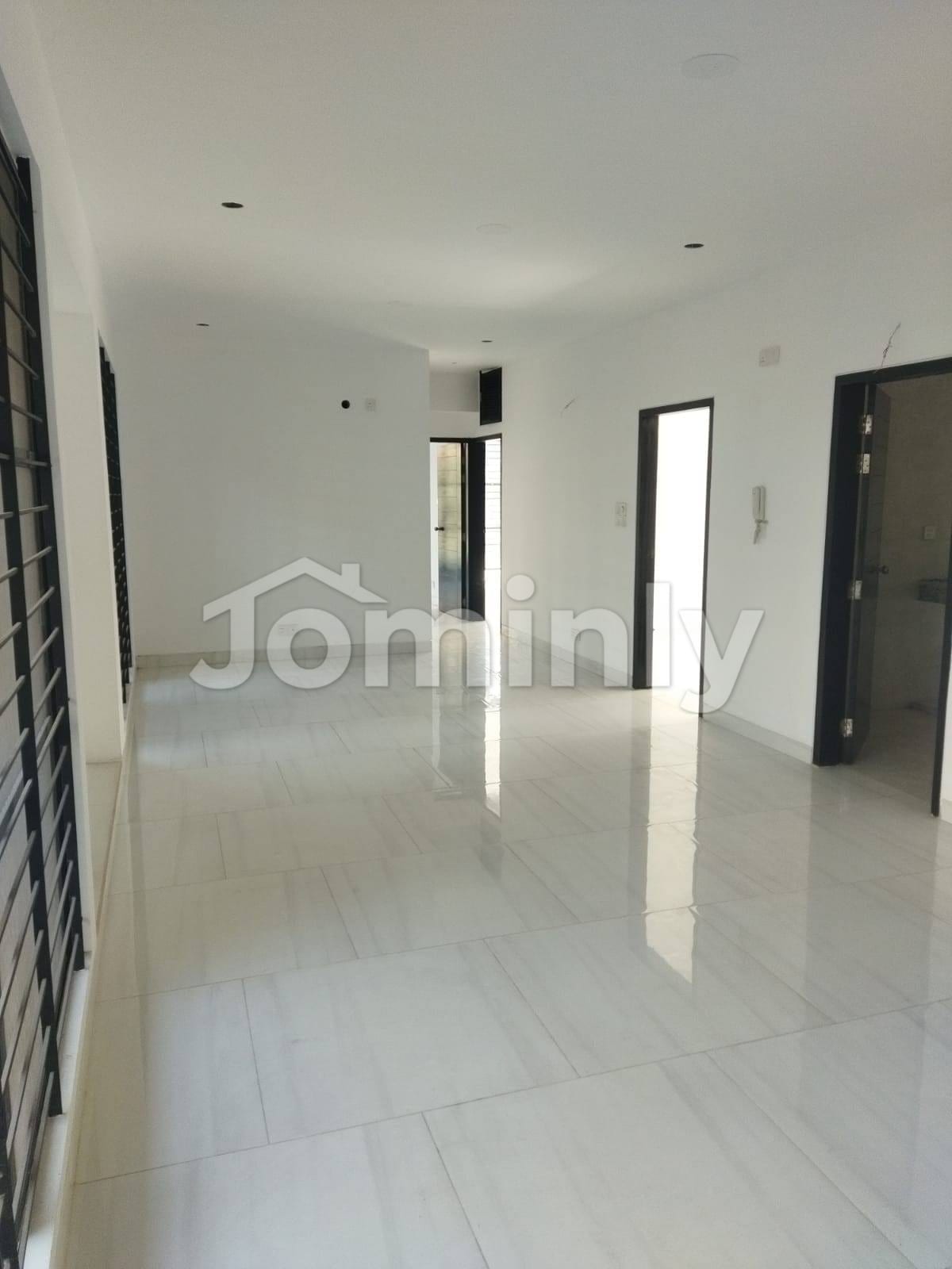 Residential Apartment for Rent in Banani – 2200 Sq Ft with Parking