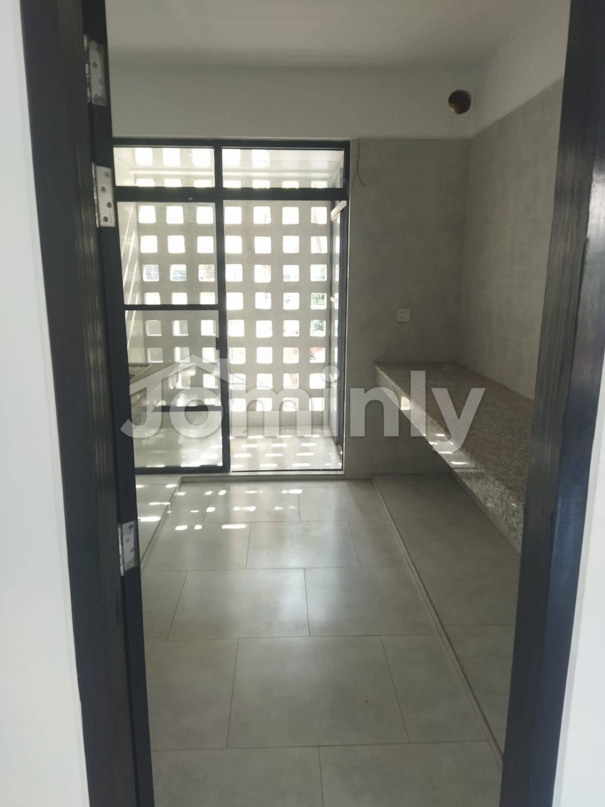 Residential Apartment for Rent in Banani – 2200 Sq Ft with Parking - 3