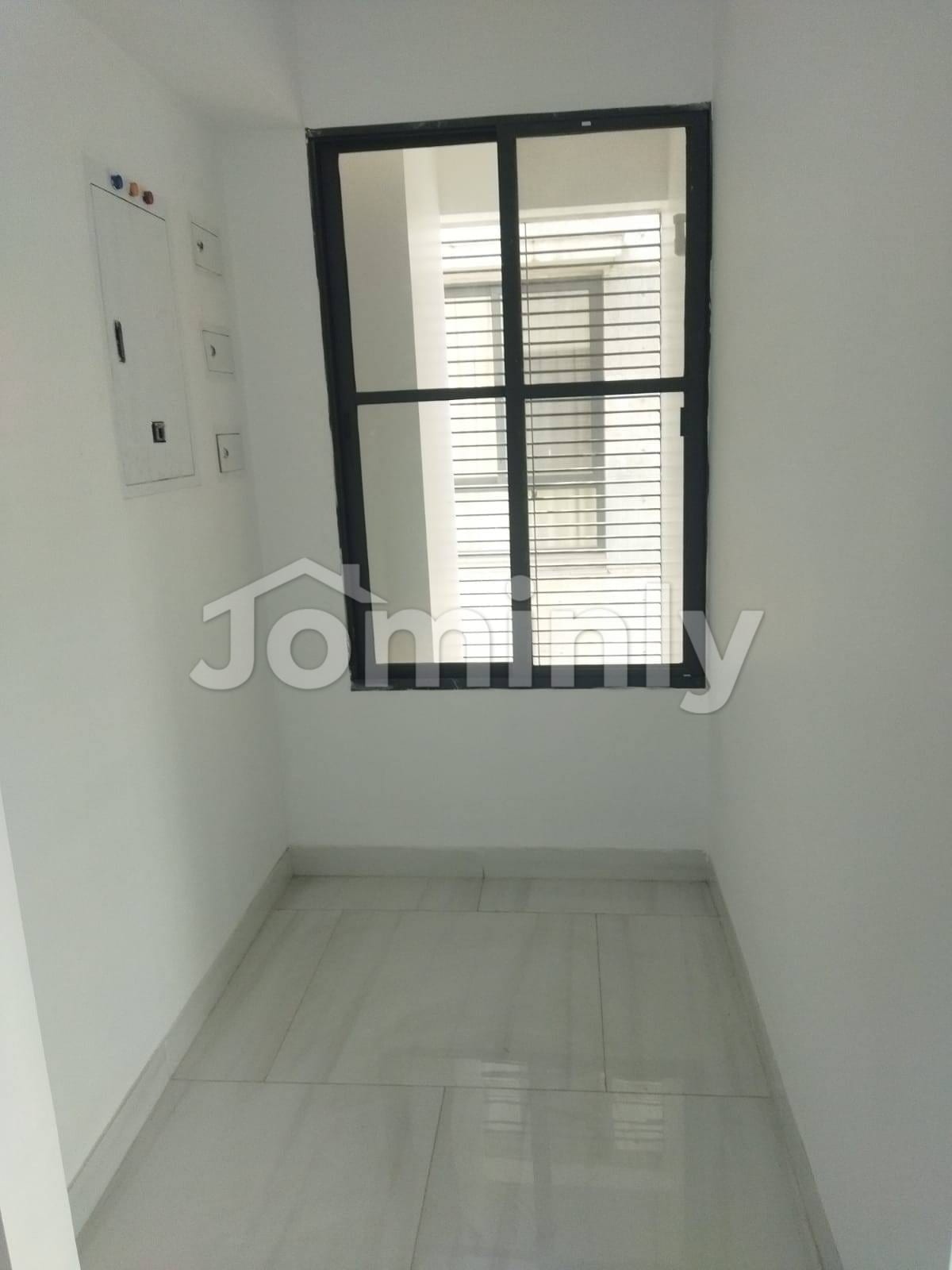 Residential Apartment for Rent in Banani – 2200 Sq Ft with Parking - 4