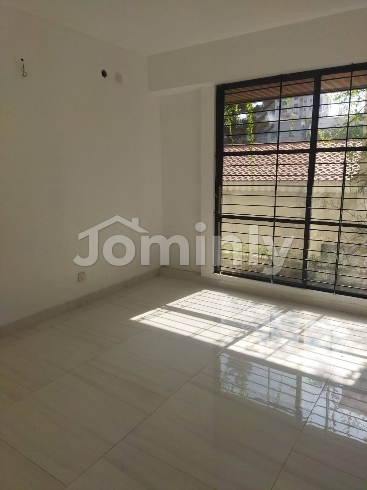 Residential Apartment for Rent in Banani – 2200 Sq Ft with Parking - 5