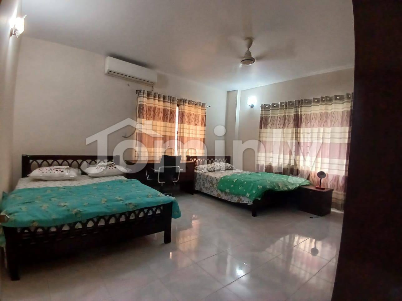 Fully Furnished Apartment for Rent in Gulshan 1 – 2,400 Sq Ft - 3