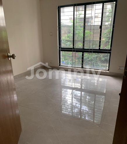 Spacious 3 Bedroom Apartment for Rent in Gulshan 1 | 2400 Sq Ft | South Facing - 2
