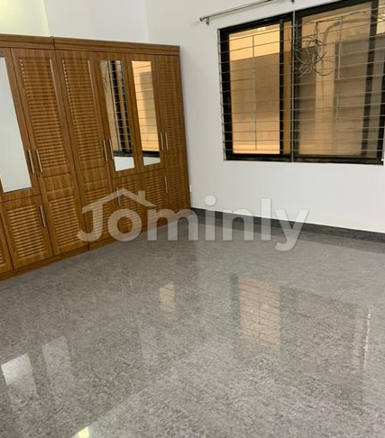 Spacious 3 Bedroom Apartment for Rent in Gulshan 1 | 2400 Sq Ft | South Facing - 4