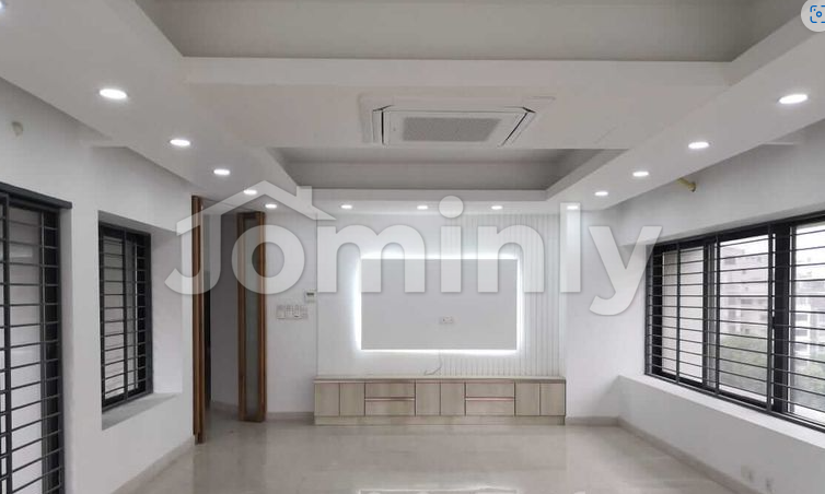 Luxury 4 Bedroom High-End Apartment for Rent in Gulshan 2, Dhaka – Swimming Pool, Gym & Full Facilities - 3